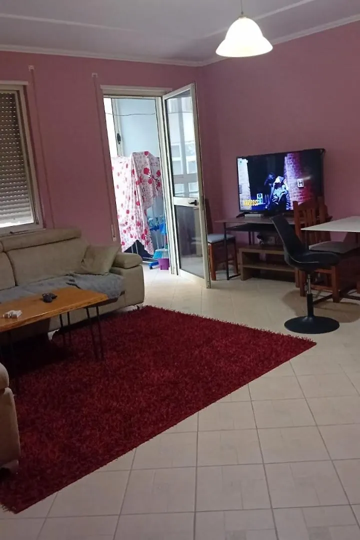 Two Bedrooms-Beachfront Appartment Durrës
